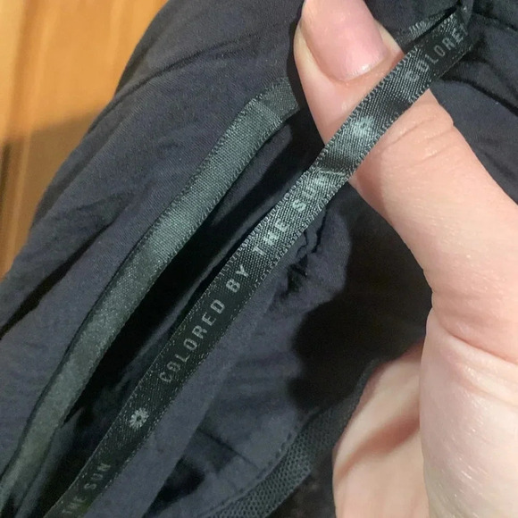 ‼️FARM RIO pants‼️ - Picture 4 of 7